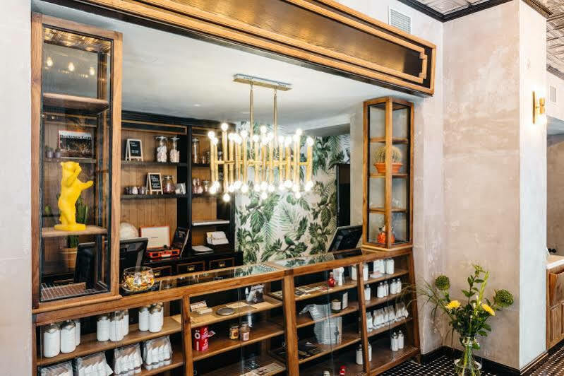 Max Brown Midtown, Part Of Sircle Collection 4*